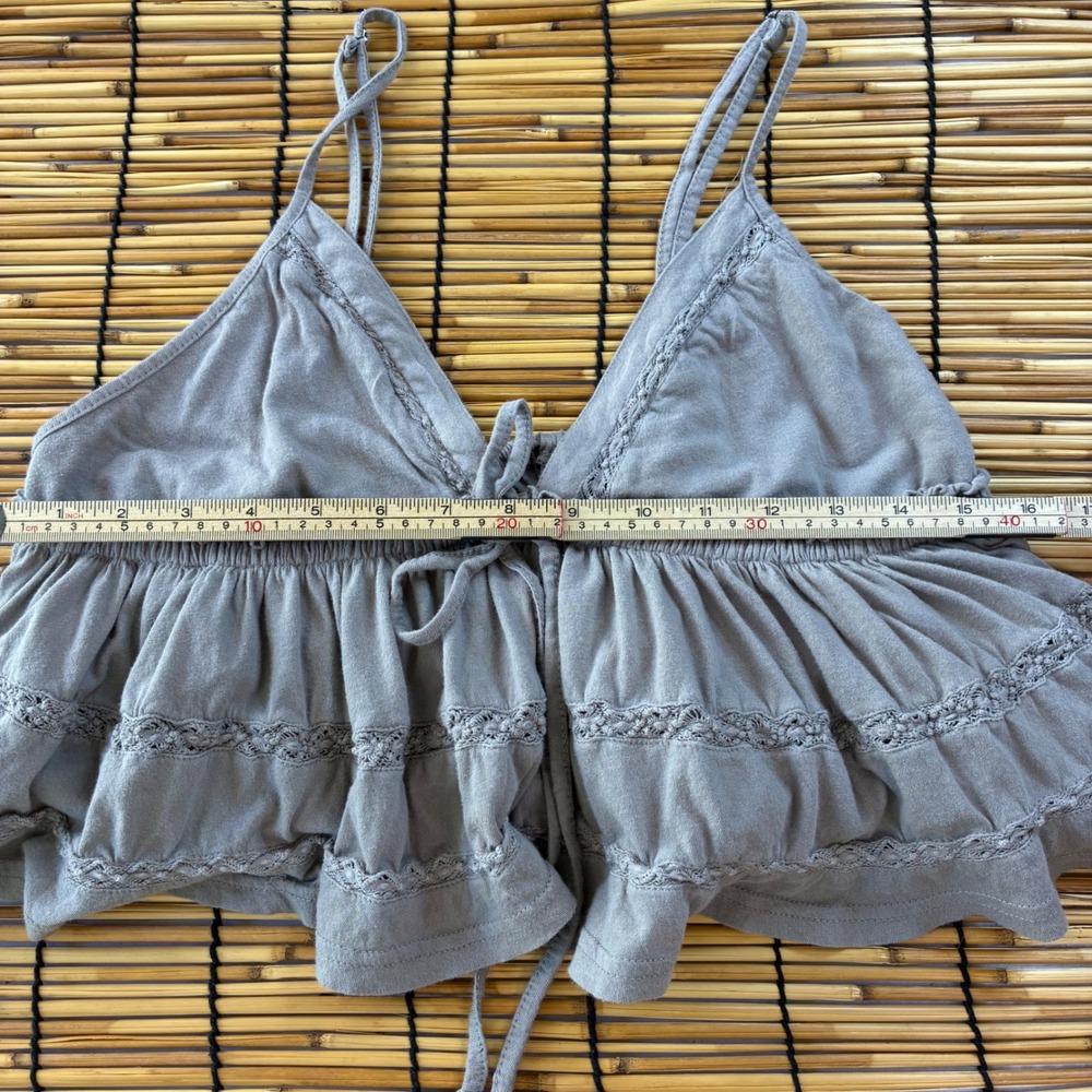 Urban Outfitters Grey Crochet Lace Trim Babydoll Cami Crop Top Large - Picture 8 of 8